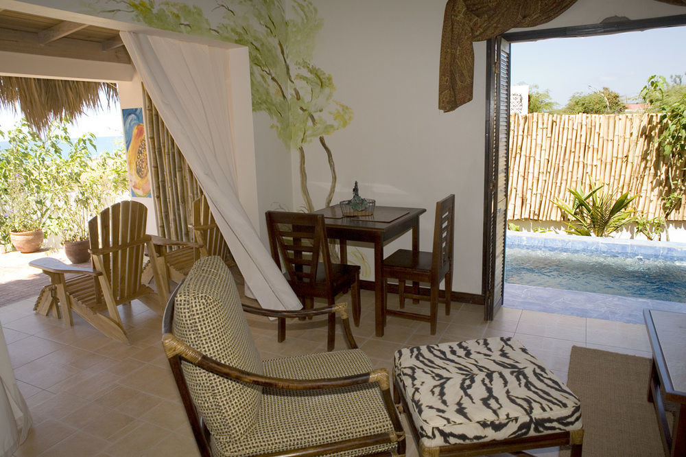 Ferienwohnung Marblue Treasure Beach Exterior foto